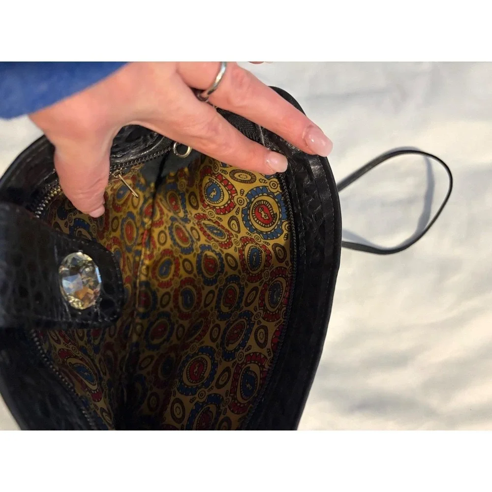 Vintage Black Embossed Pleather Bag Jewel Detail Paisley Lining Esko Zip‎